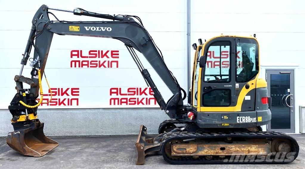 Volvo ECR 88 Midi bagri 7t – 12t