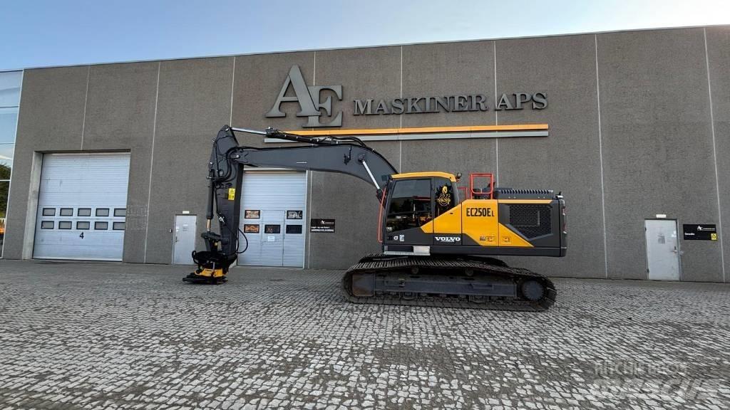 Volvo EC 250 EL Bagri goseničarji
