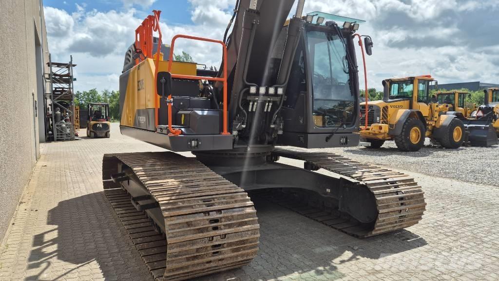 Volvo EC 250 EL Bagri goseničarji