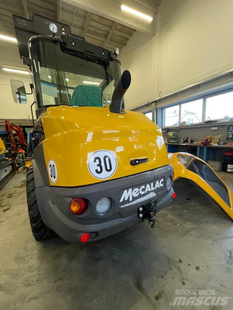 Mecalac AX 1000 Kolesni nakladalci