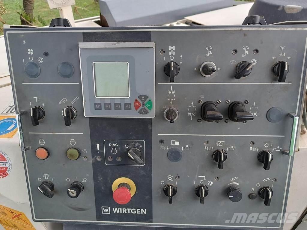 Wirtgen W100 F Stroji za betonsko galanterijo