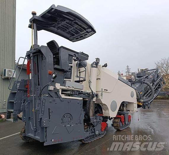 Wirtgen W100 Fi Stroji za betonsko galanterijo