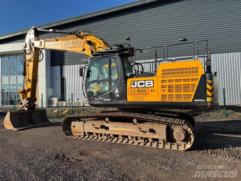 JCB JS300 LC ( 35 Ton ) Bagri goseničarji