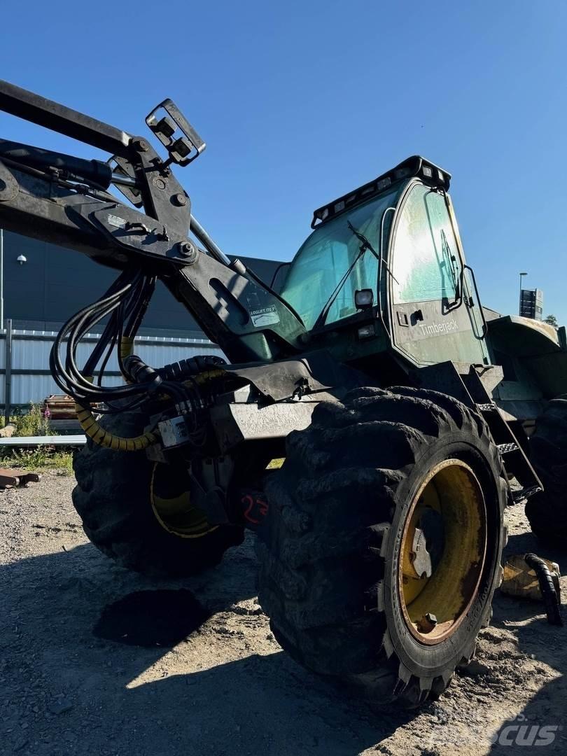 Timberjack 870B Harvesterji