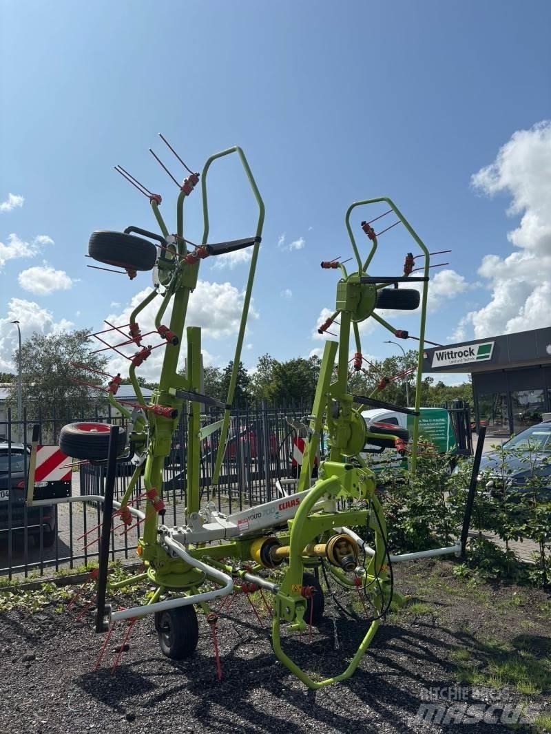 CLAAS Volto 700 Obračalniki in zgrabljalniki
