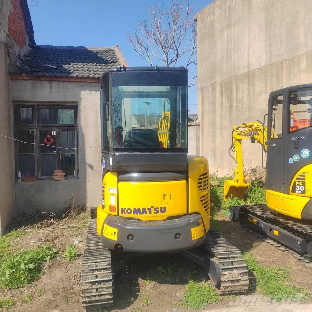 Komatsu PC 35 Bagri goseničarji