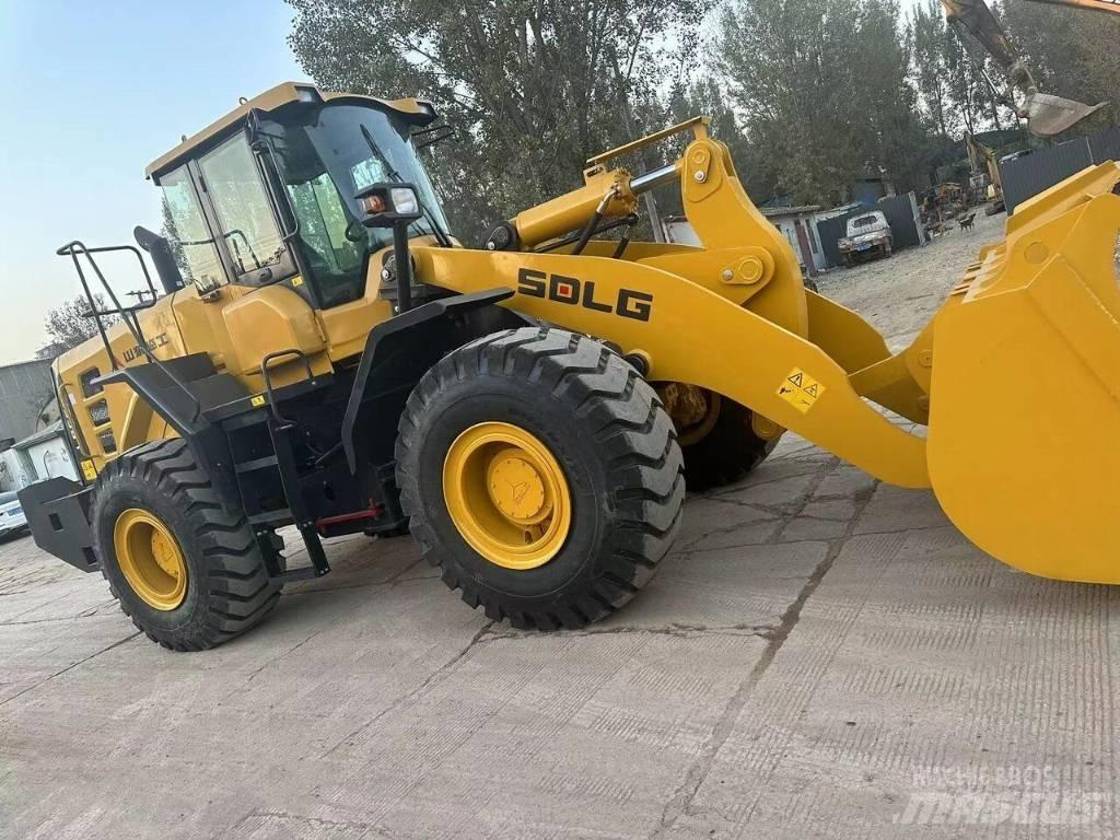 SDLG L 956 F Kolesni nakladalci