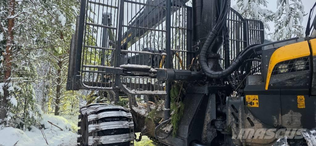 Ponsse Buffalo 8W Forwarderji