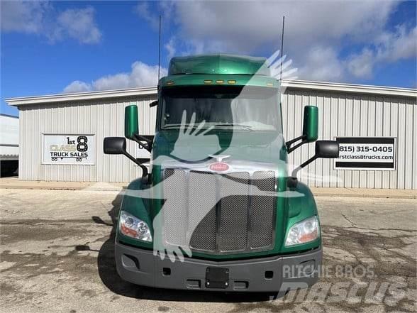 Peterbilt 579 Vlačilci