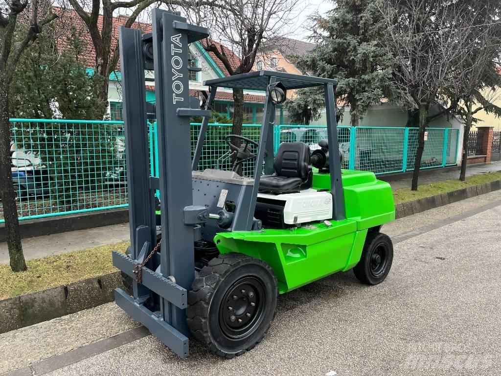 Toyota 3FG45 V-3446 Plinski viličarji