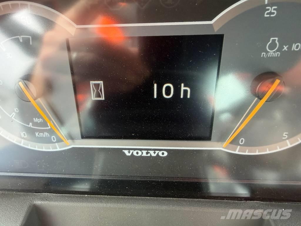 Volvo L 120 H Kolesni nakladalci