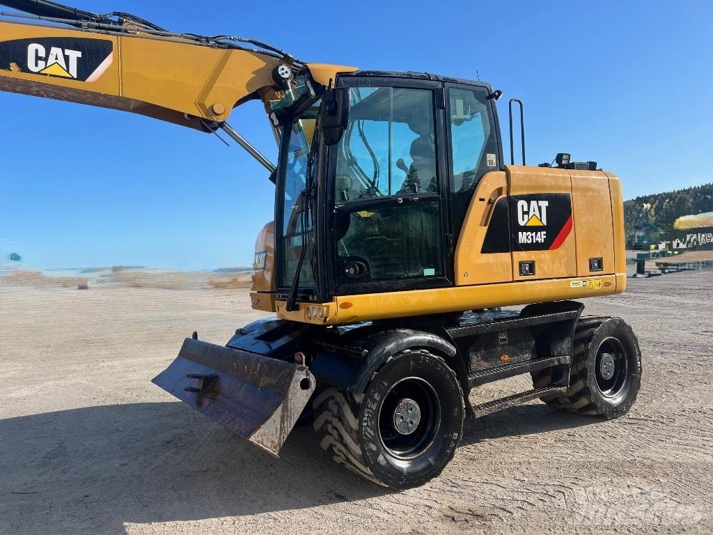 CAT M314F Bagri na kolesih