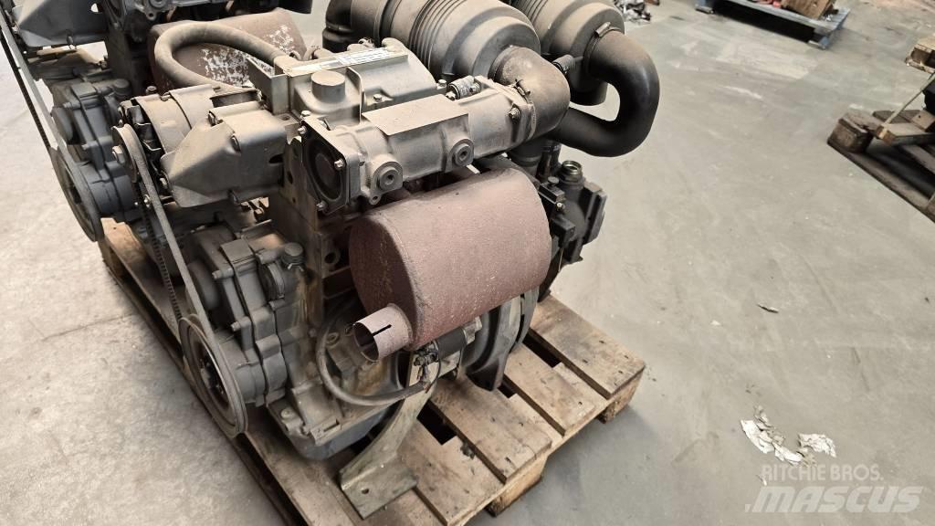 Deutz F2M1011 Motorji