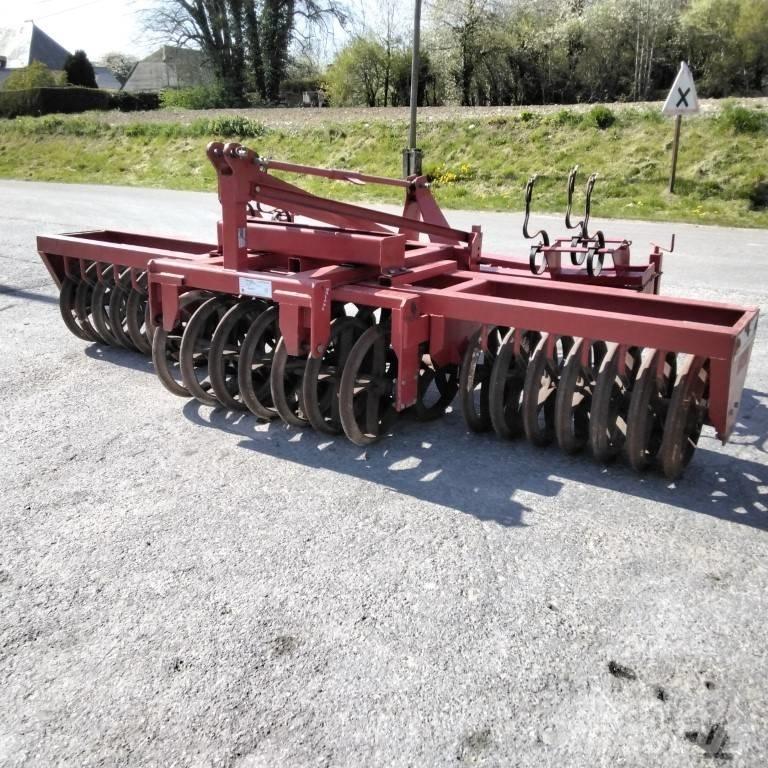 Techmagri MT 40 M66 Ostali priključki in naprave za pripravo tal