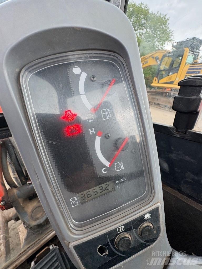 Kubota U 27-4 Mini bagri <7t