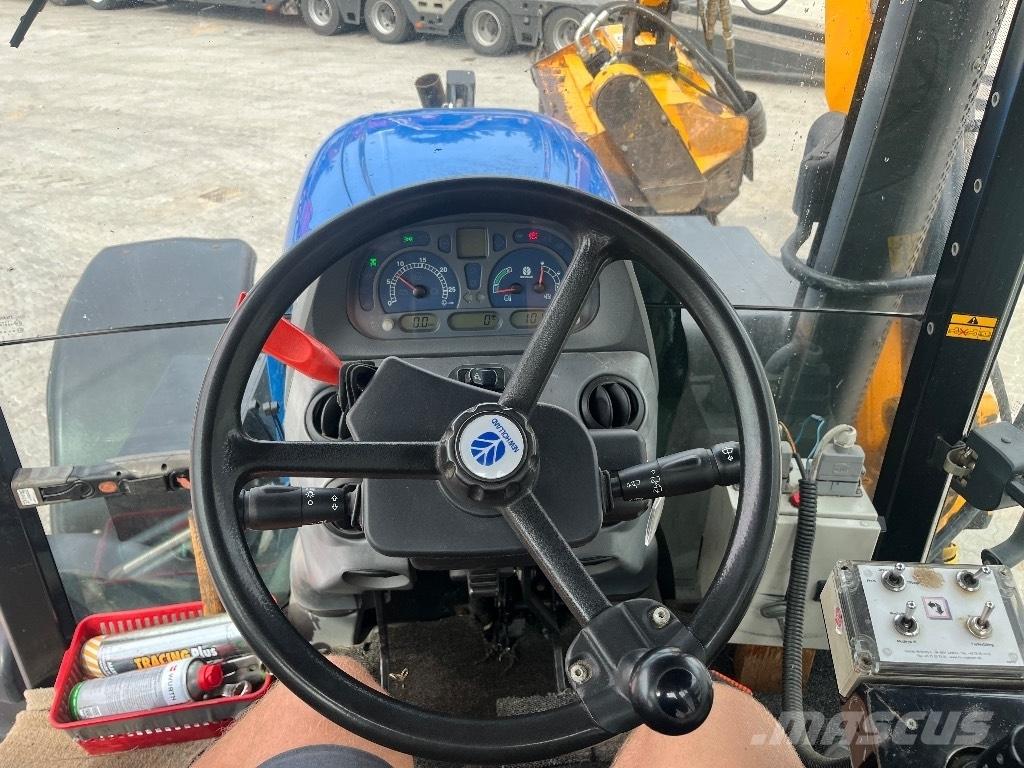 New Holland TS 115 A Traktorji