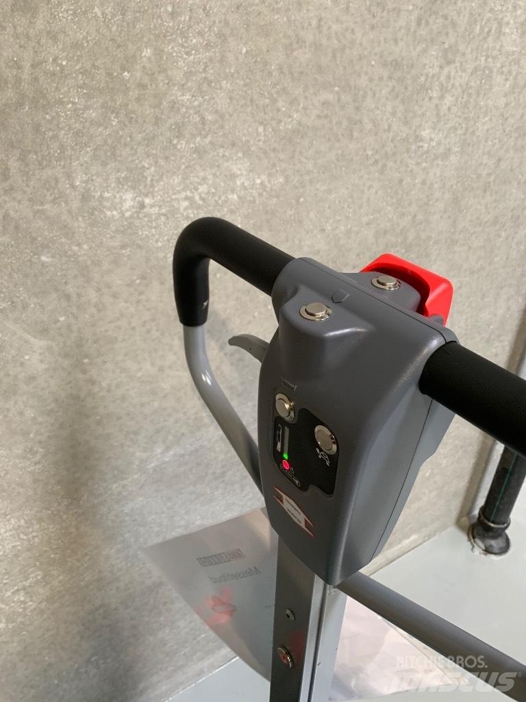 Ameise SPM-113 Električni nizko dvižni viličar