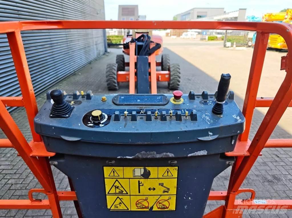 JLG E600 JP Zglobne dvižne ploščadi