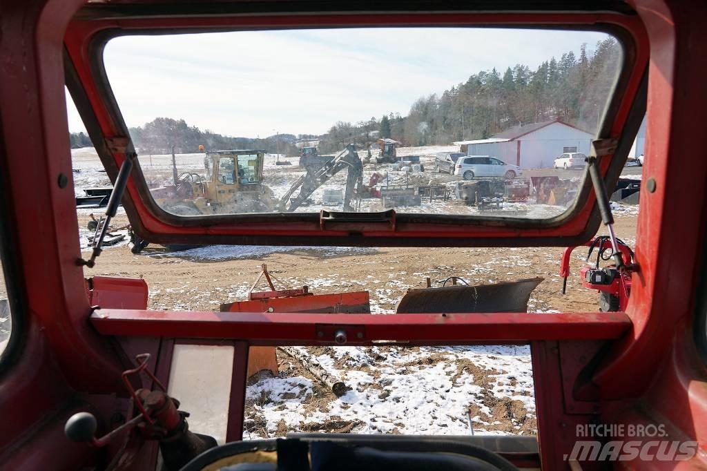 Volvo BM 650  - Traktor Traktorji