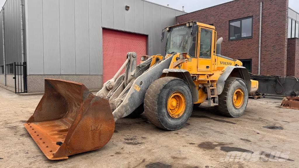 Volvo L 120 E Kolesni nakladalci