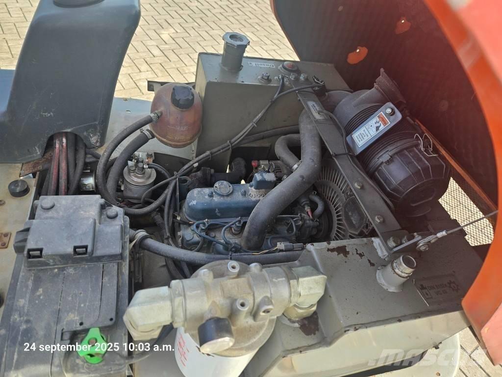 Ausa D 120 AH G Ne cestni demperji