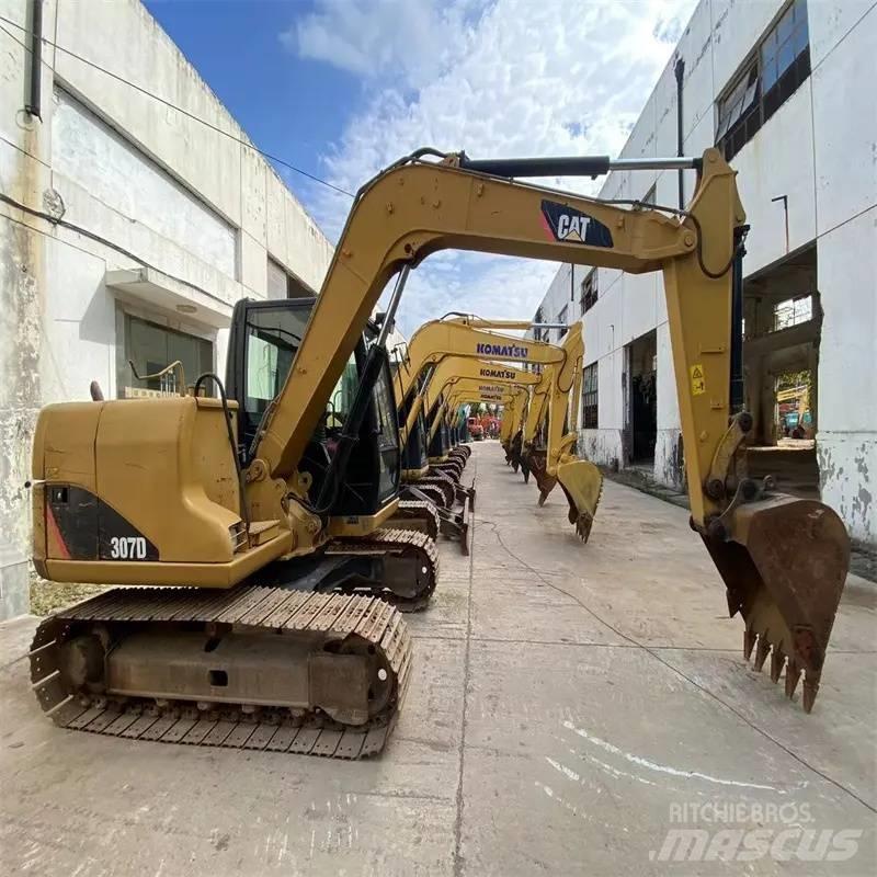 CAT 307 Bagri goseničarji