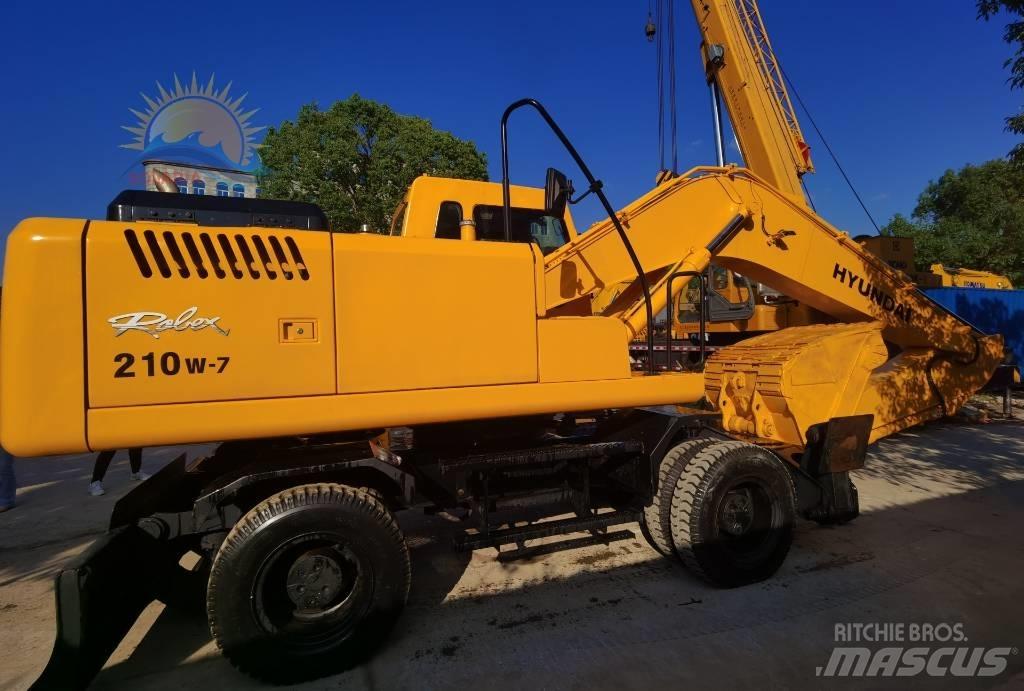 Hyundai R210W-7 Bagri na kolesih