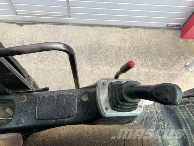 JCB JS 210 LC Bagri goseničarji