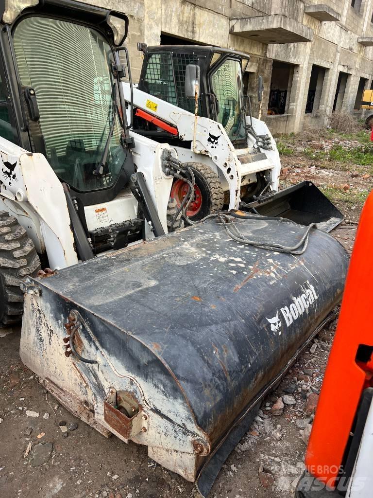 Bobcat S550 Kolesni nakladalci