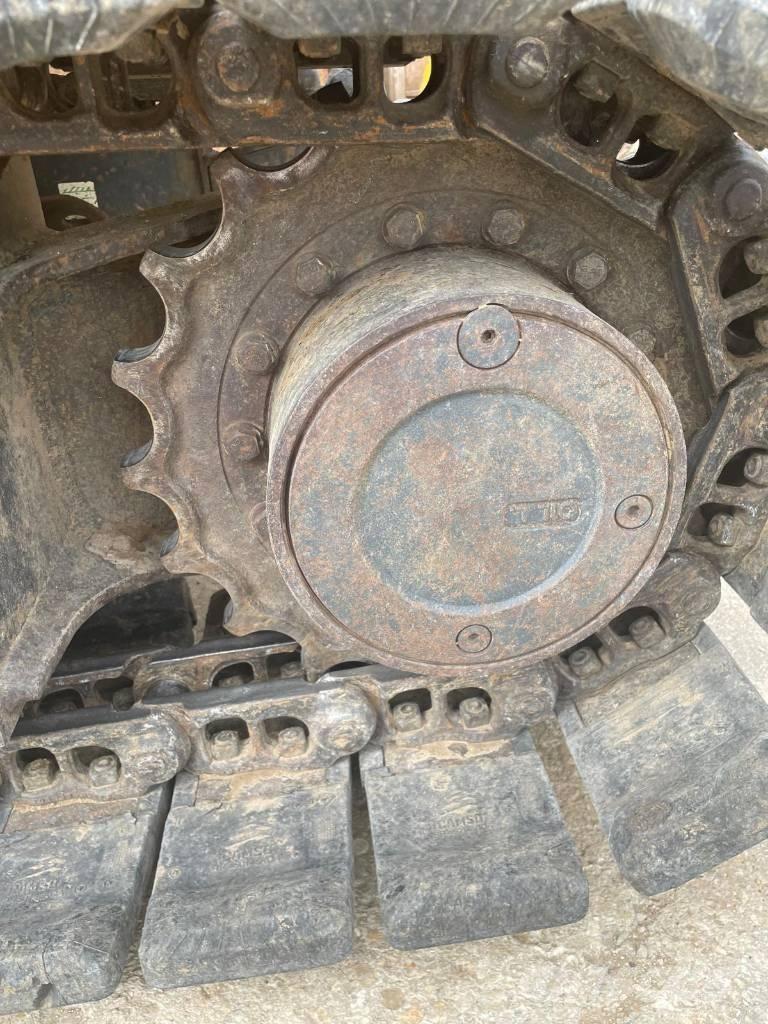 Komatsu PC80MR-5E0 Midi bagri 7t – 12t