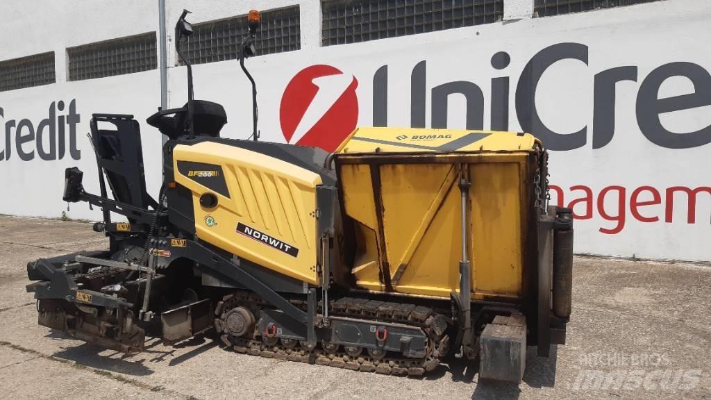 Bomag BF 200 C-2 Asfaltni finišerji