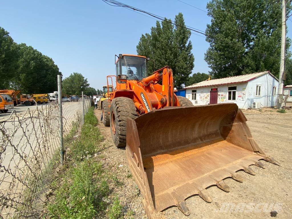Doosan DL503 Kolesni nakladalci