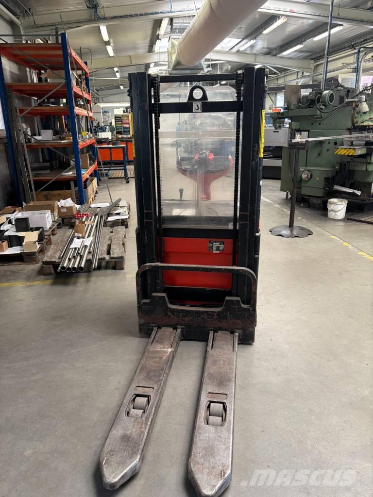 Linde L16 Ročni električni viličar