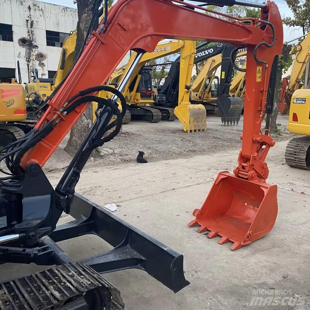 Hitachi ZX 50 U Mini bagri <7t