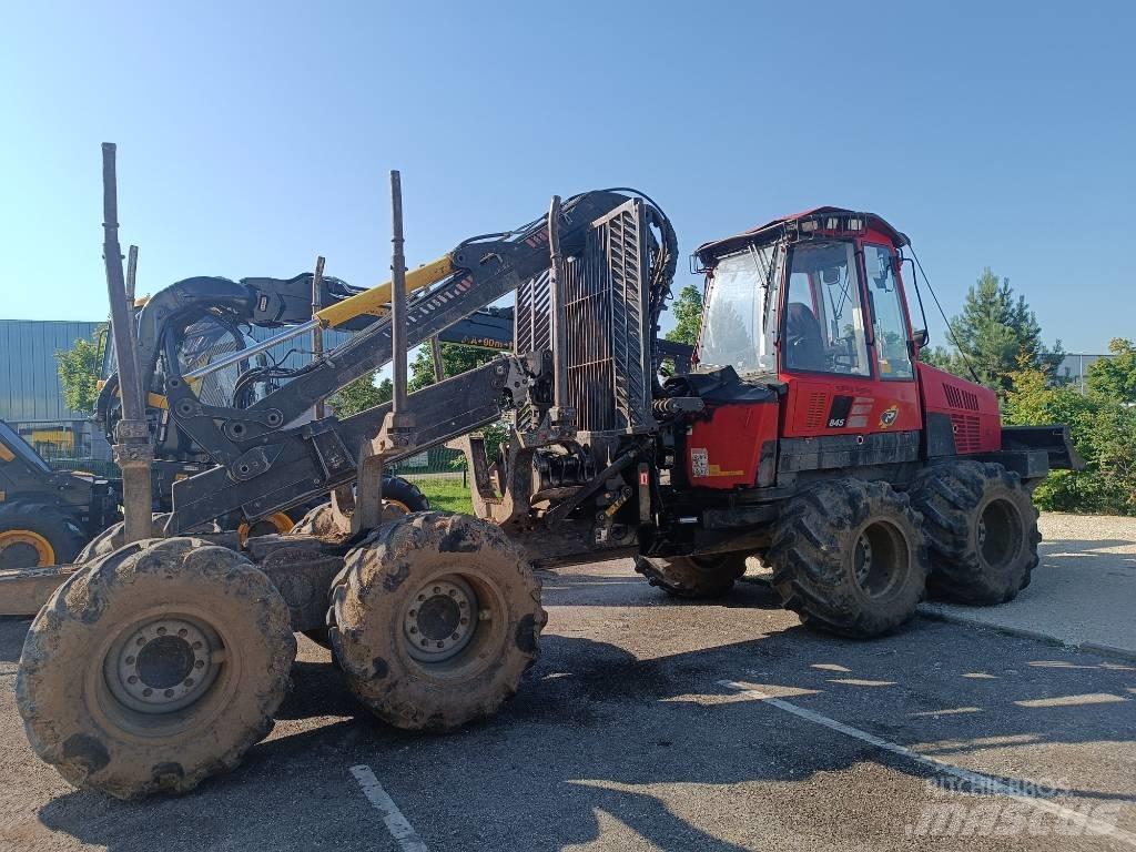Komatsu KOMATSU 845 Forwarderji