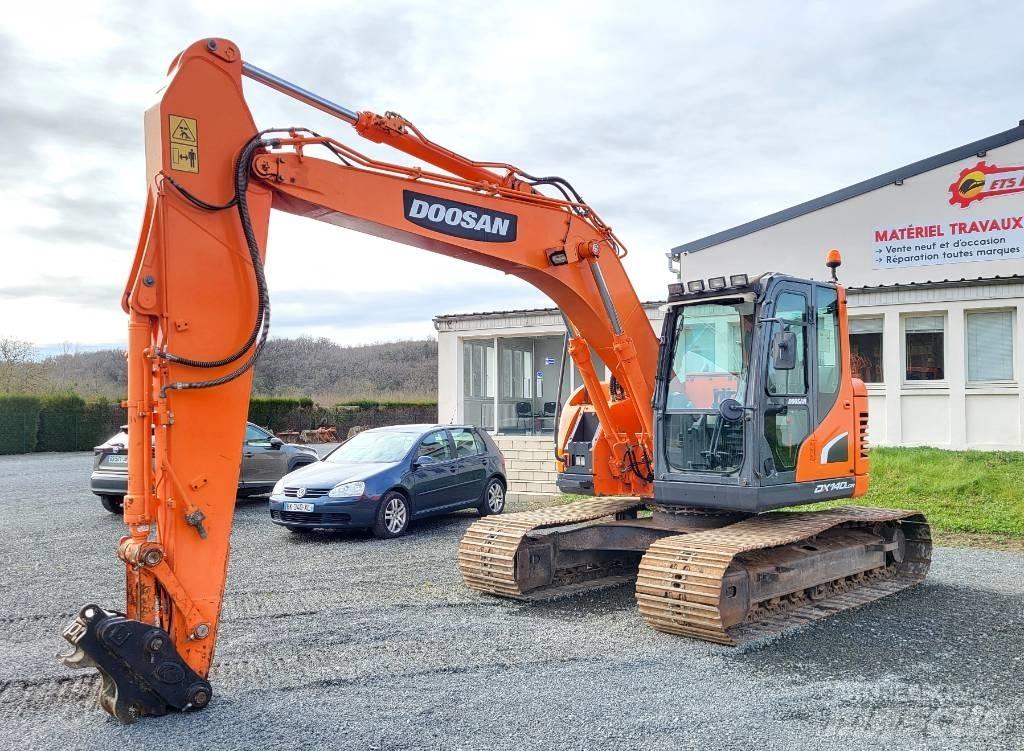 Doosan DX 140 LCR-3 Bagri goseničarji