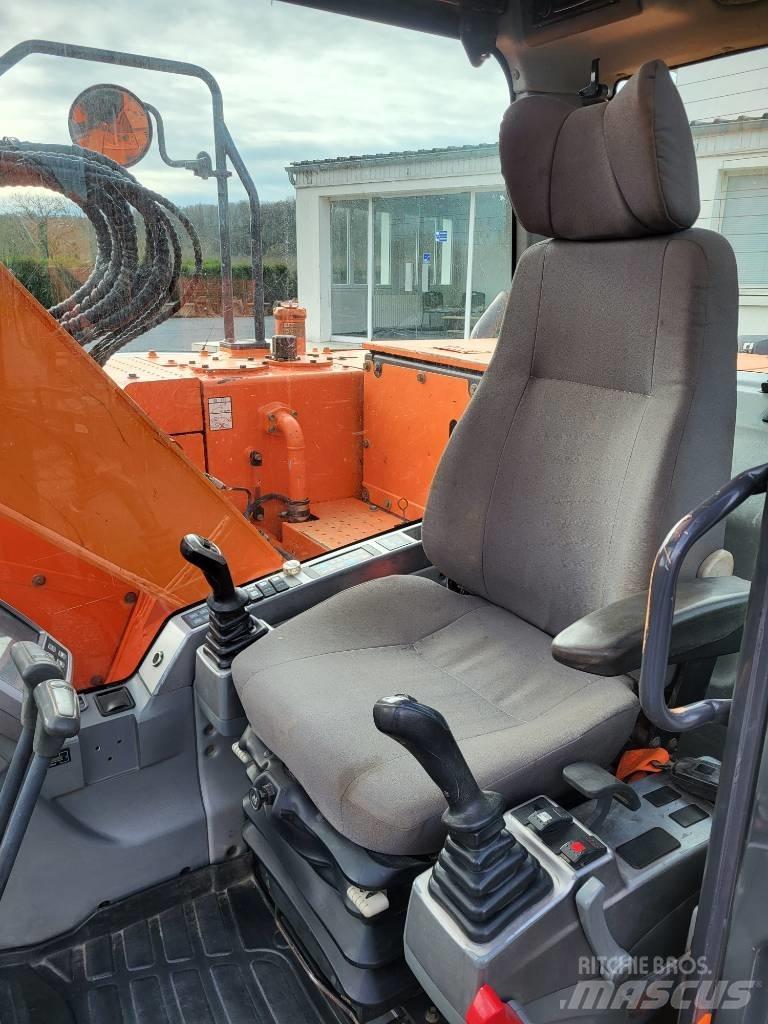 Doosan DX 140 LCR-3 Bagri goseničarji