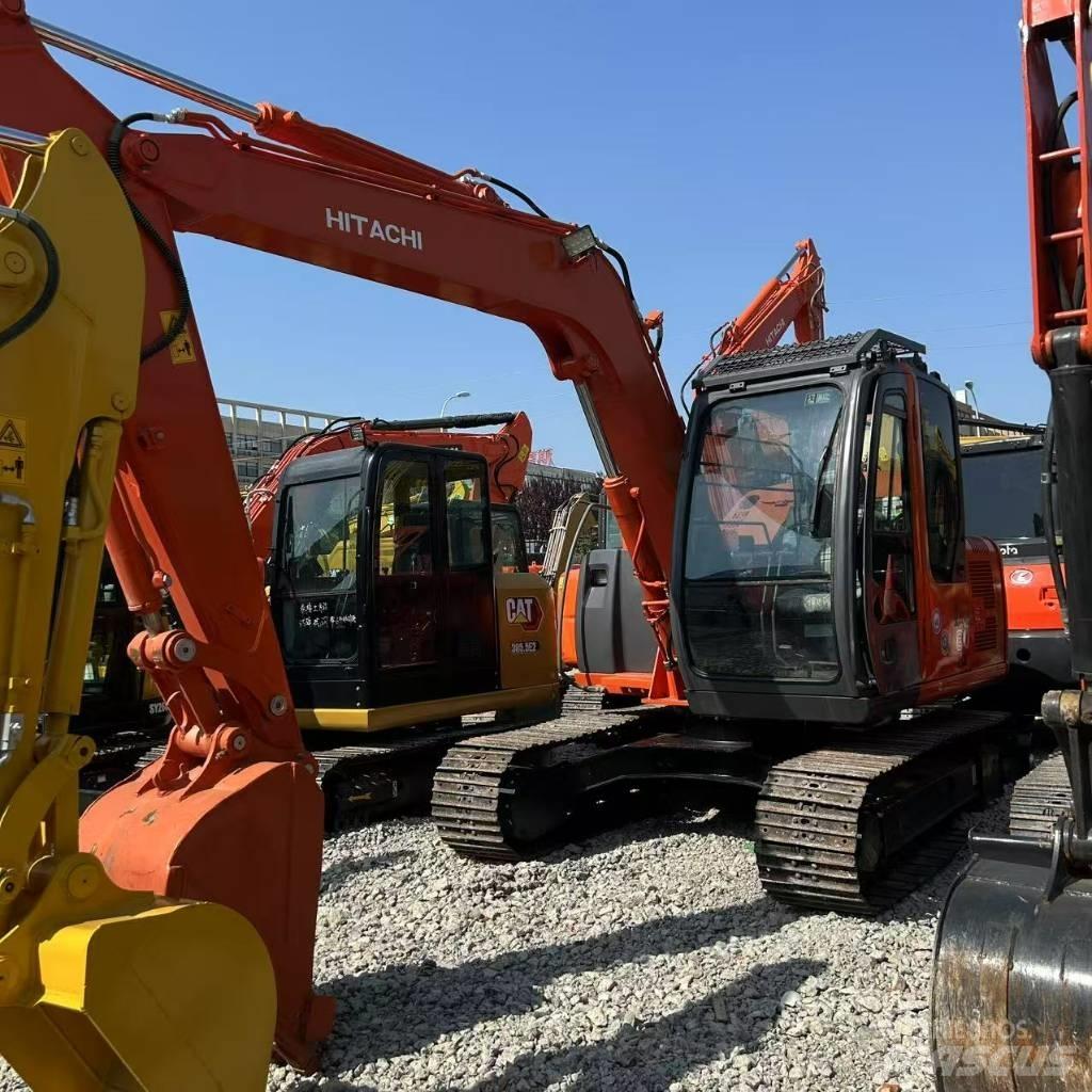 Hitachi ZX 80 Bagri goseničarji