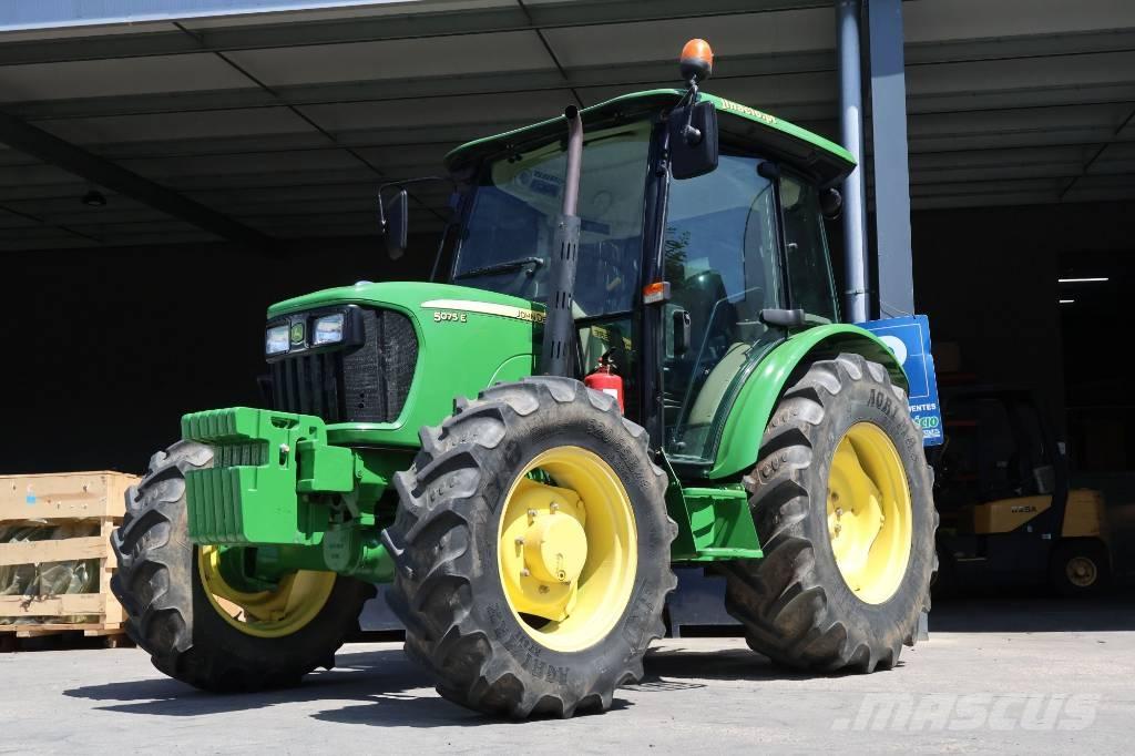 John Deere 5075 E Traktorji