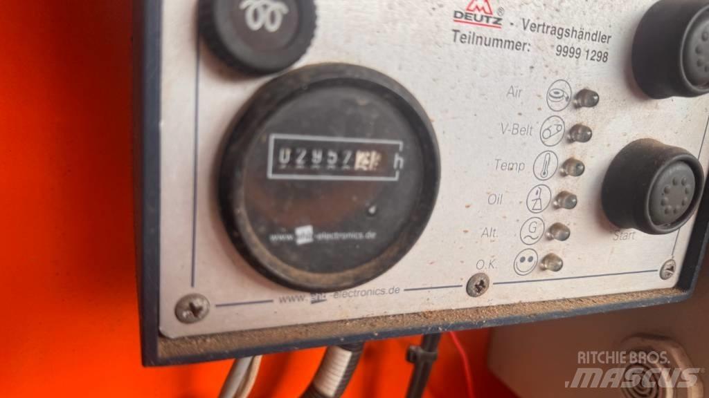 JLG 245-25 Škarjaste dvižne ploščadi