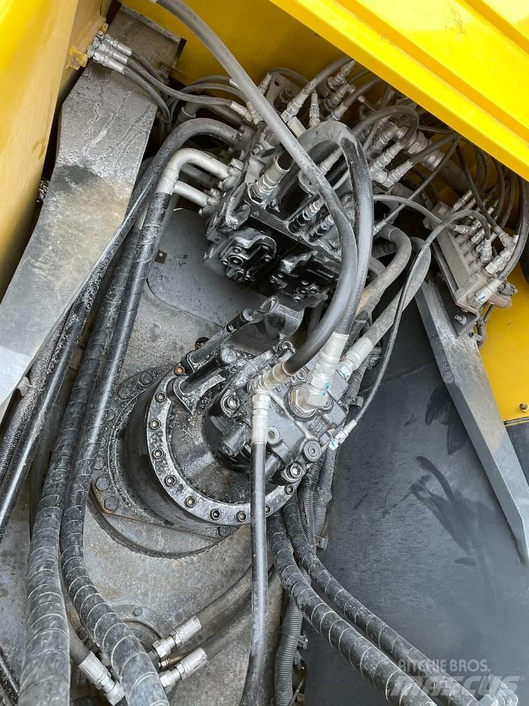 Kobelco SK 250 Bagri goseničarji