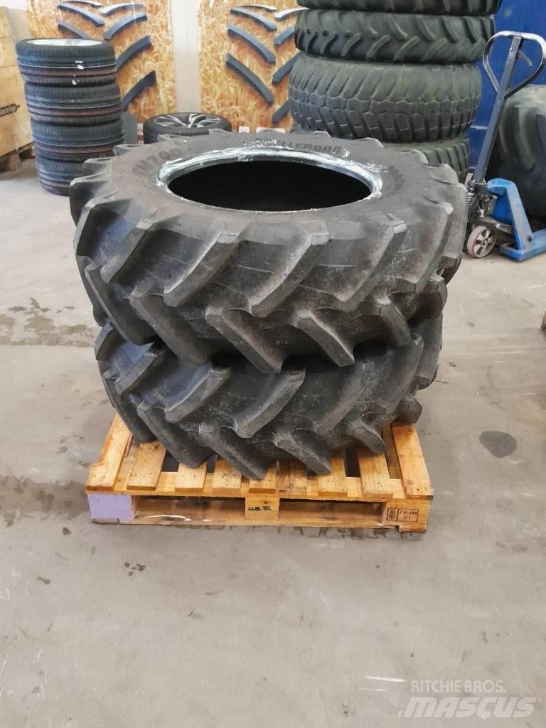 Trelleborg TM700 Gume, kolesa in platišča