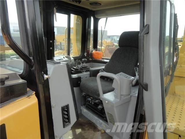 CAT D 8 R Buldožerji goseničarji