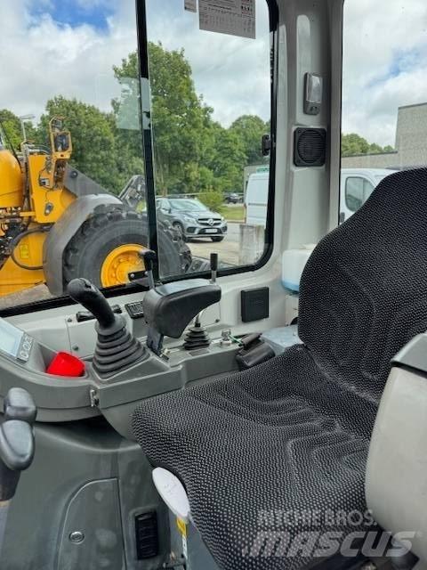 Takeuchi TB 216 V4 Mini bagri <7t