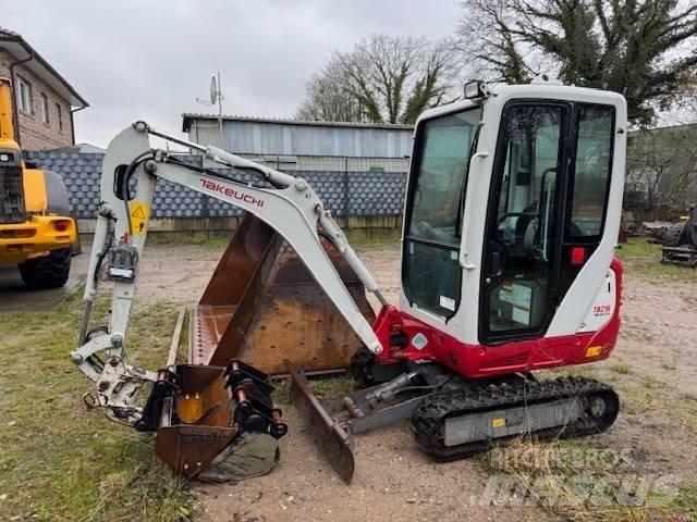 Takeuchi TB 216 V4 Mini bagri <7t