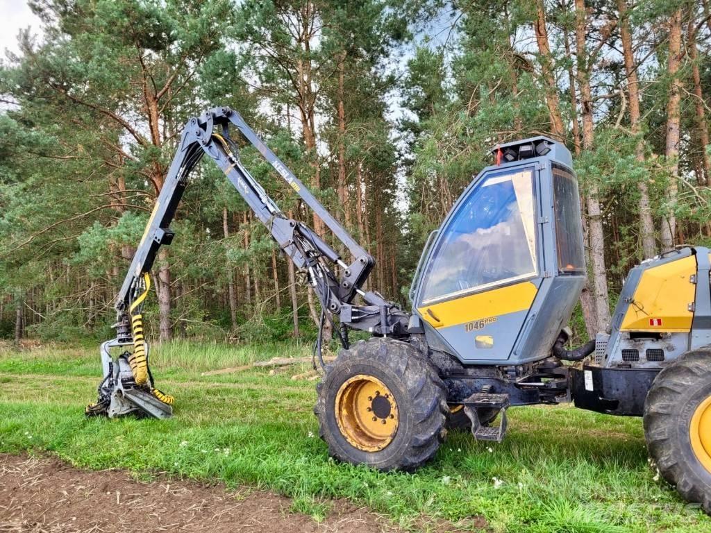 Sampo-Rosenlew 1046 Harvesterji