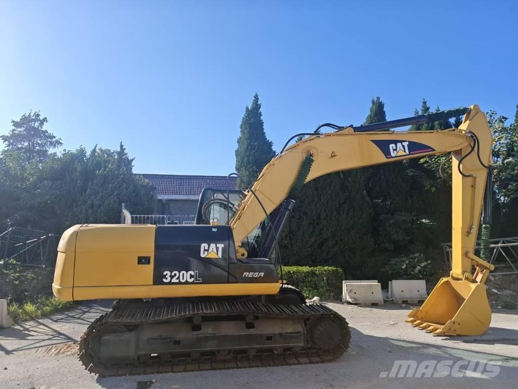 CAT 320 Bagri goseničarji