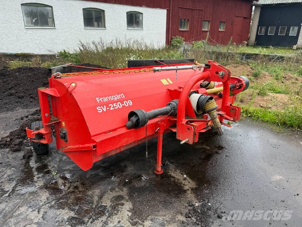 Fransgård SV 250-09 Obračalniki in zgrabljalniki