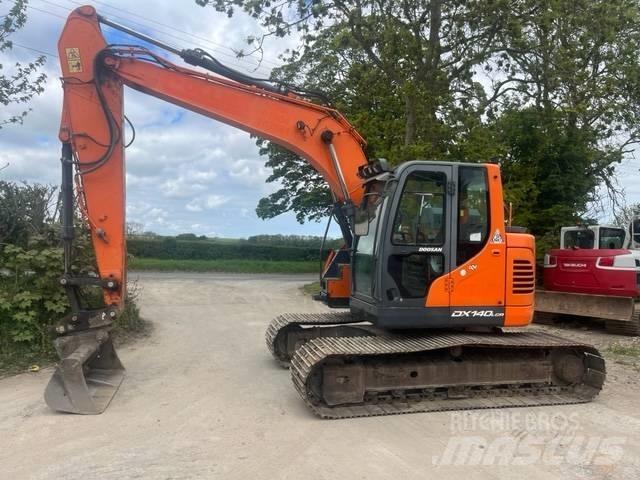 Doosan DX 140 LCR-5 Bagri goseničarji