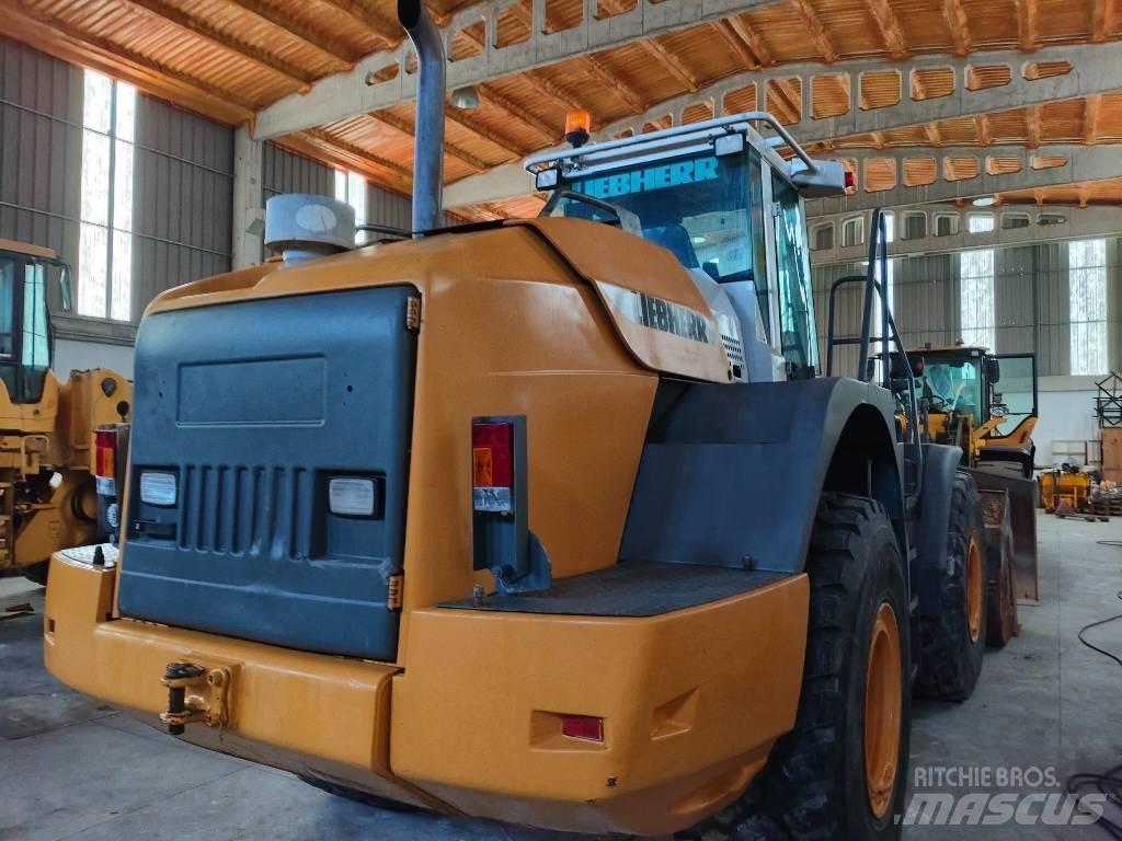Liebherr 544 Kolesni nakladalci